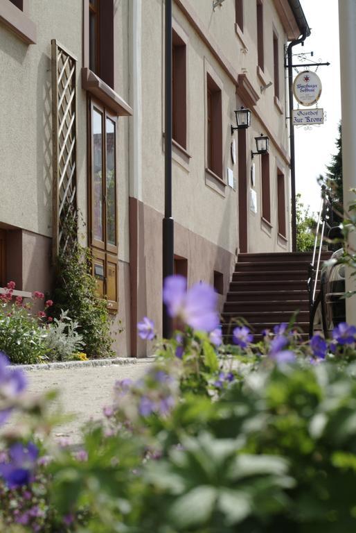 AKZENT Hotel Krone Helmstadt Buitenkant foto